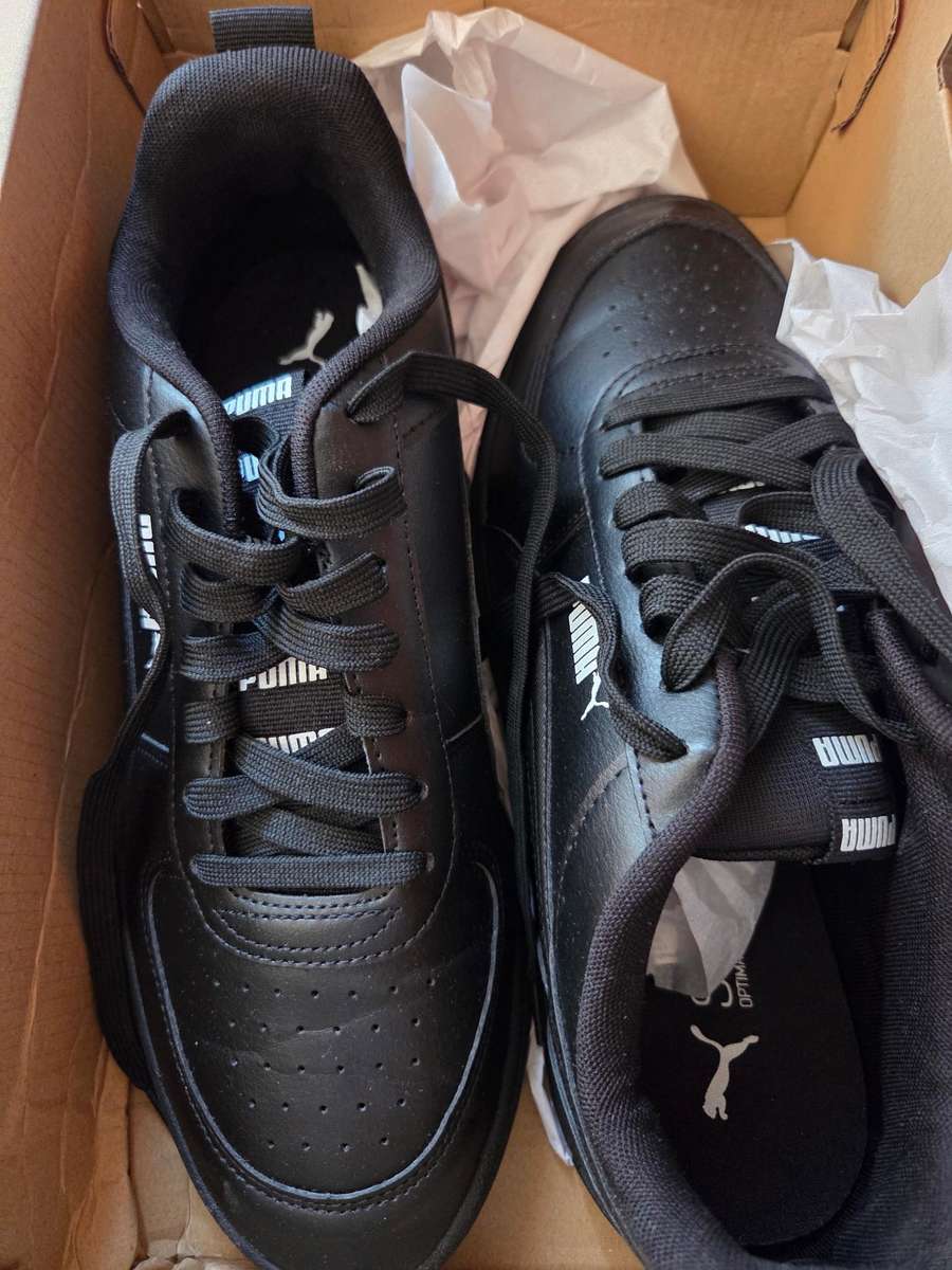 LIKE NEW PUMA