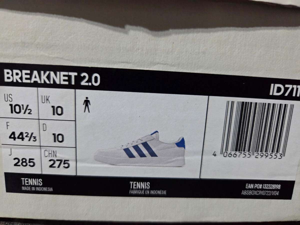 LATE ENTRY BRAND NEW ADIDAS