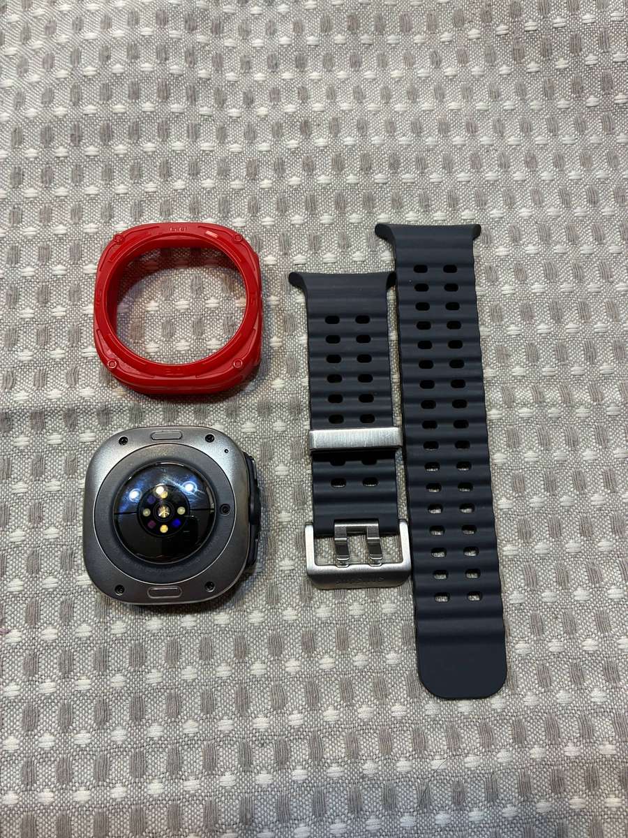 Samsung Galaxy Watch Ultra 47mm (LTE)  Titanium Grey (With Box & Extras!)