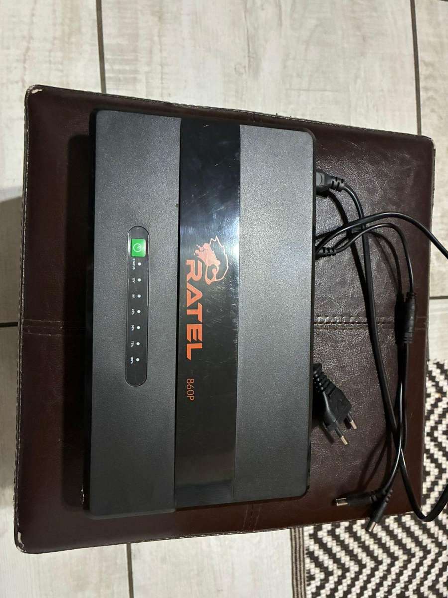 Lot 4 Routers and 1 UPS - 1 BID GETS ALL