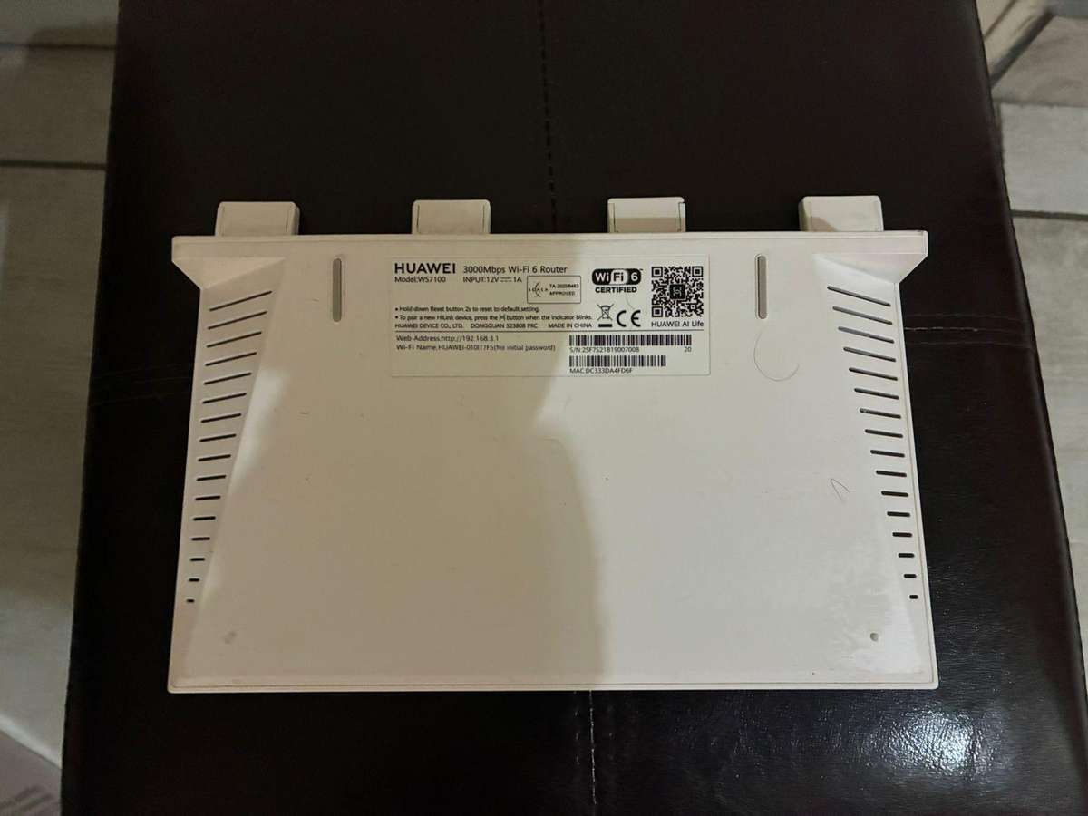 Lot 4 Routers and 1 UPS - 1 BID GETS ALL