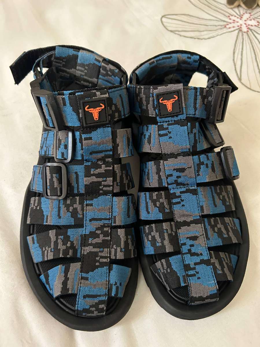 Wildebees Langeberg sandals blue camo UK9