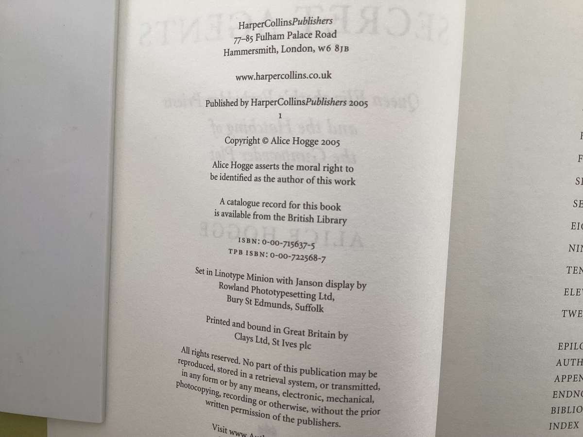 GODS SECRET AGENTS, by Alice Hogge. Queen Elizabeths forbidden priests. Hardcover.