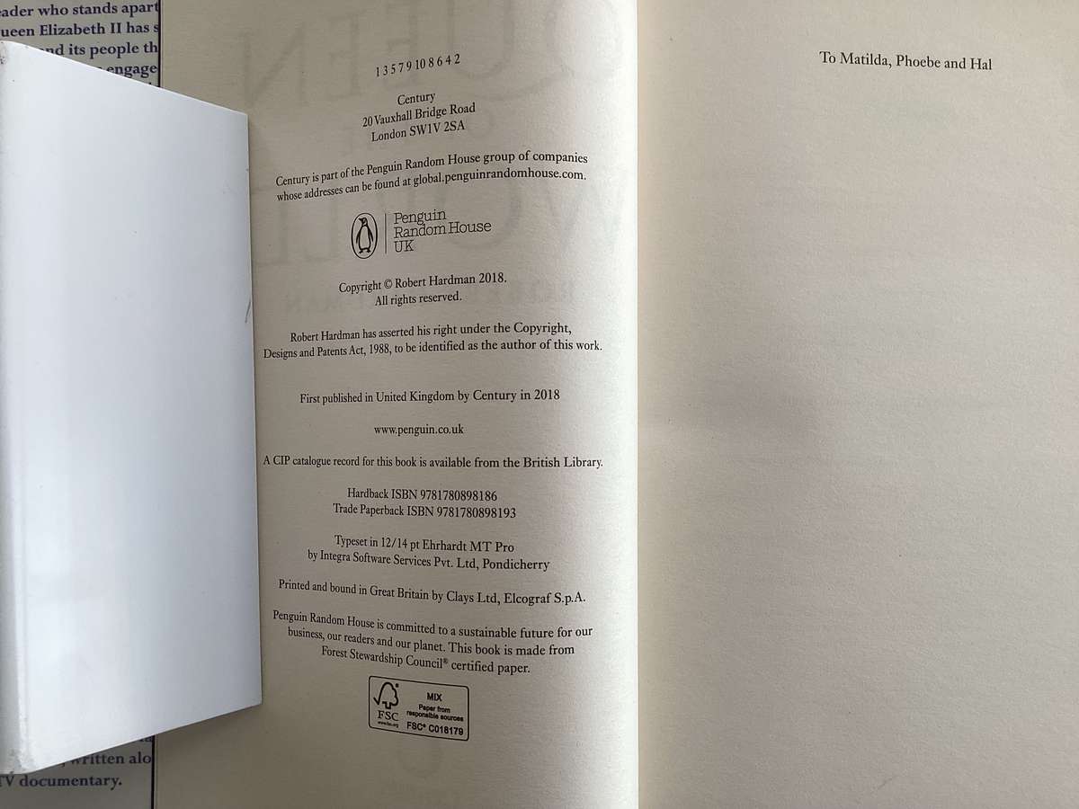 Queen of The World. Hardcover (578 pages), in excellent condition.