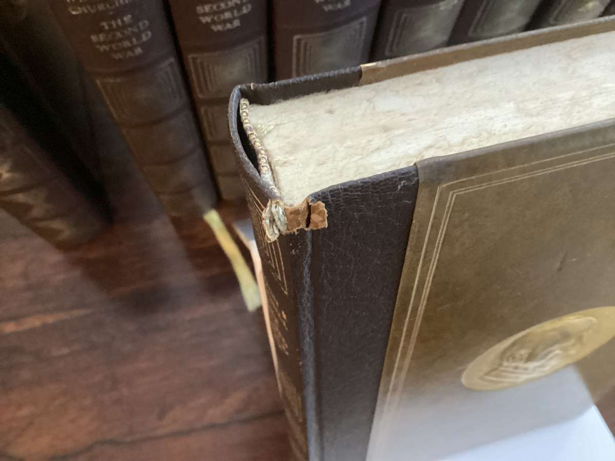 Winston S Churchill. THE SECOND WORLD WAR. Vols I - XII. Heron Books, Faux Leather.