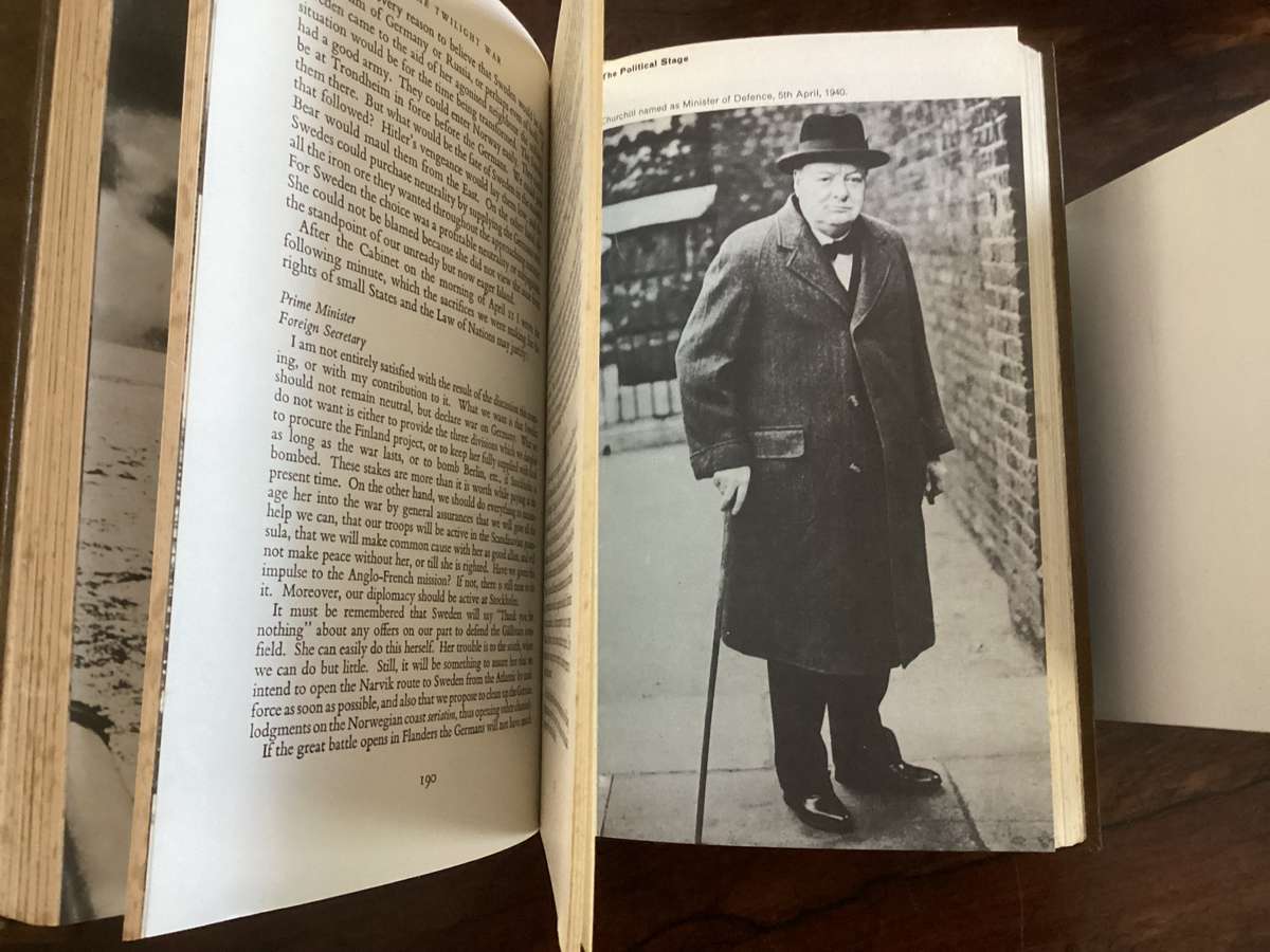 Winston S Churchill. THE SECOND WORLD WAR. Vols I - XII. Heron Books, Faux Leather.