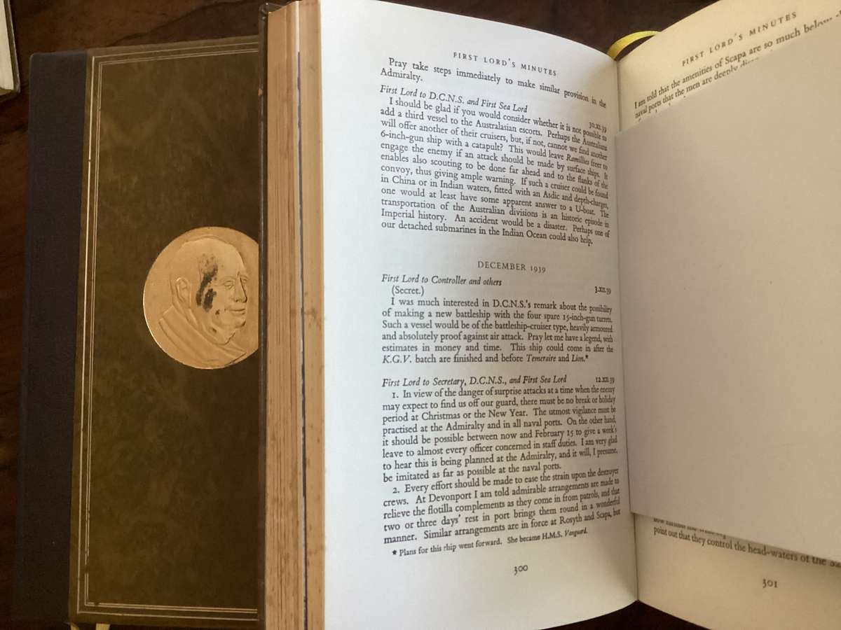 Winston S Churchill. THE SECOND WORLD WAR. Vols I - XII. Heron Books, Faux Leather.