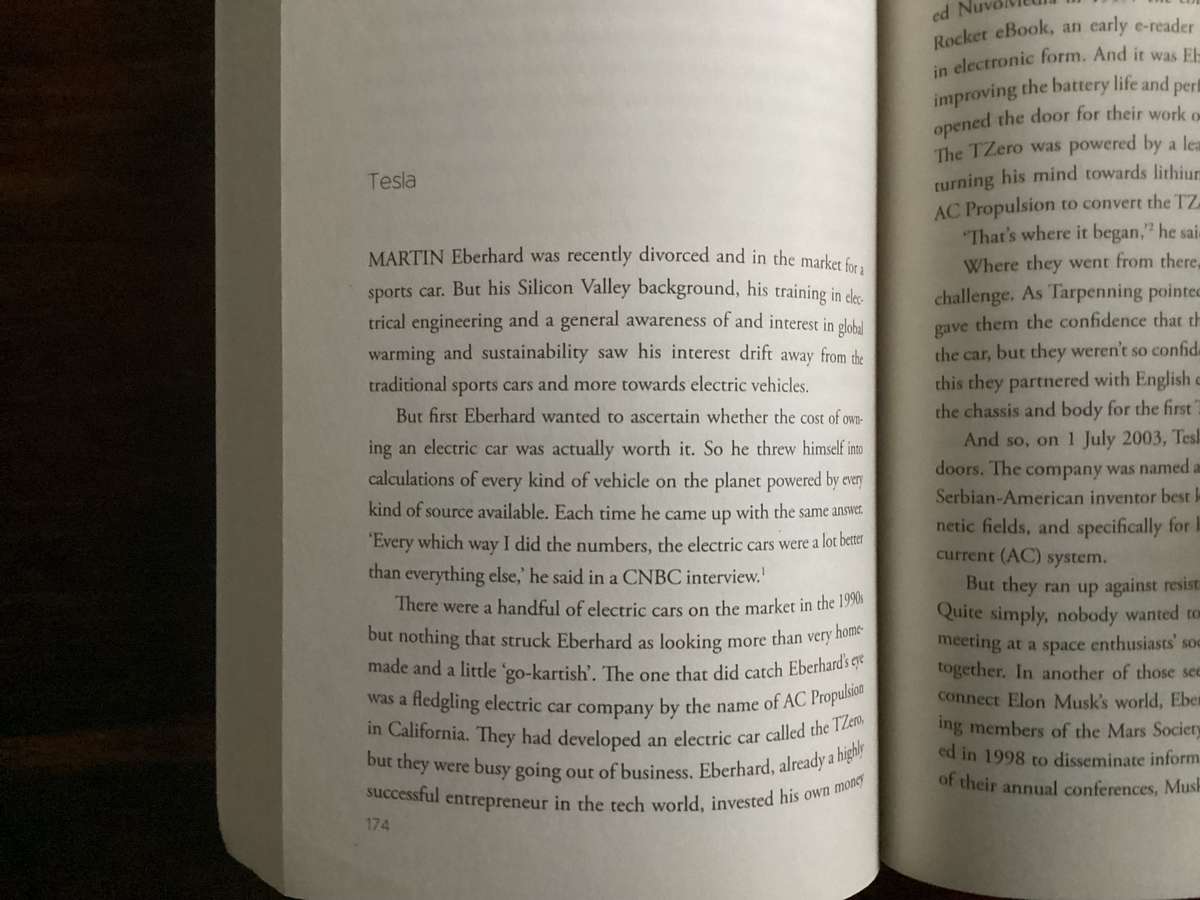 ELON MUSK Risking it all (2022), by Michael Vlismas. Paperback in V Good condition.