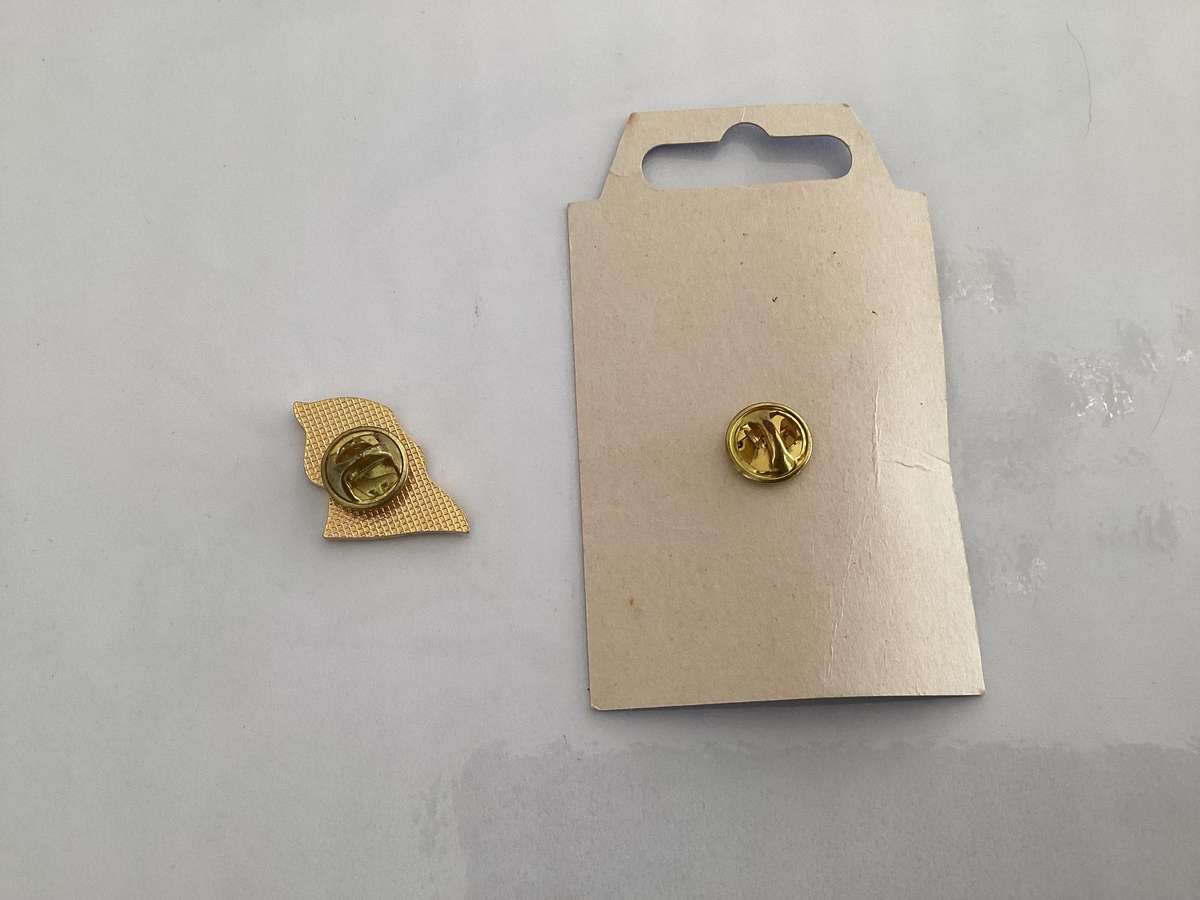 MANX lapel badges x 2.. Manx/South Africa & Manx/United Kingdom.