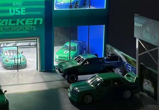 Simtec Falken Double Storey Dealership Diorama 1/64 scale with some free cars