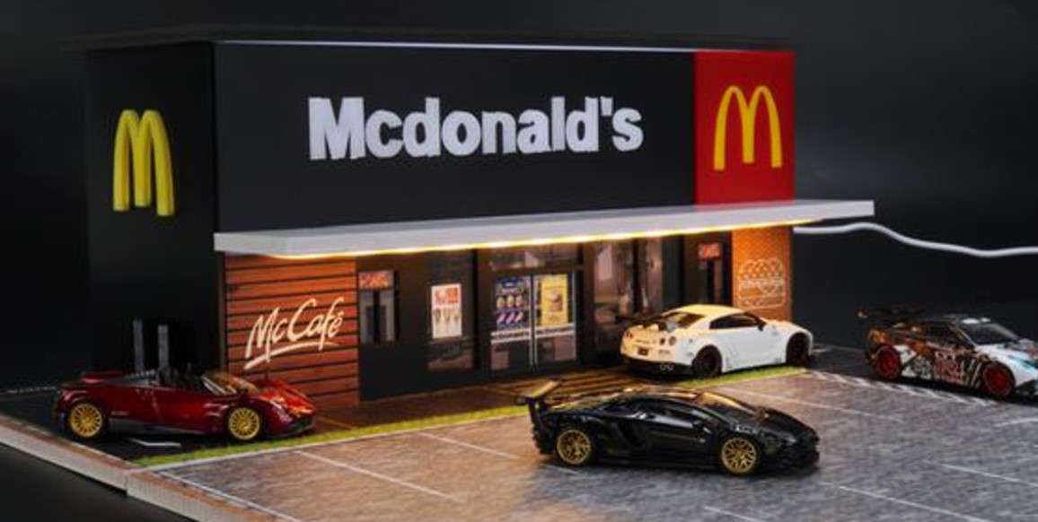 G Fans McDonalds Diorama 1/64 scale