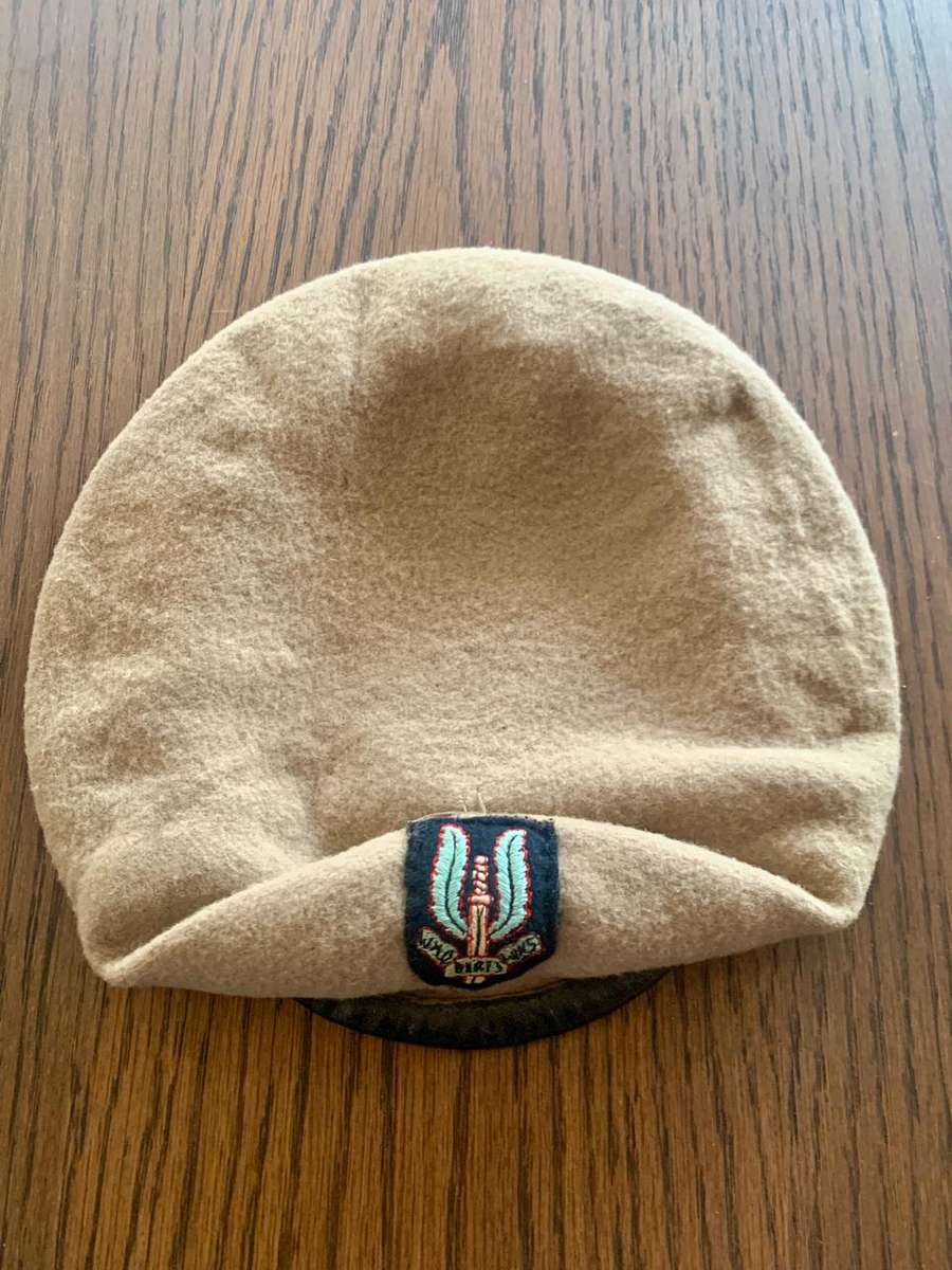 Rhodesian SAS beret and belt: Maj Jack Greeff (Rtrd) HCS, PMM, MMM, DWD - SA Special Forces, Recce