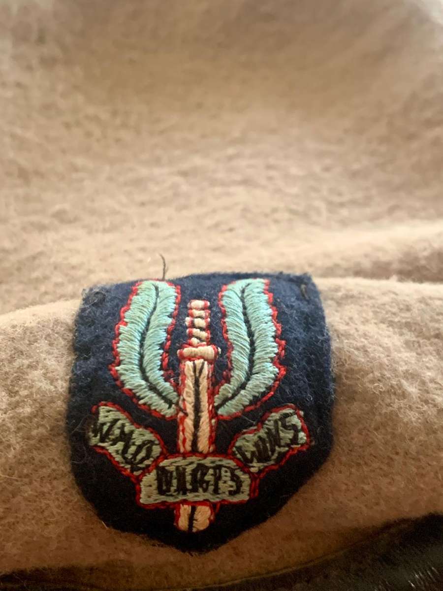 Rhodesian SAS beret and belt: Maj Jack Greeff (Rtrd) HCS, PMM, MMM, DWD - SA Special Forces, Recce