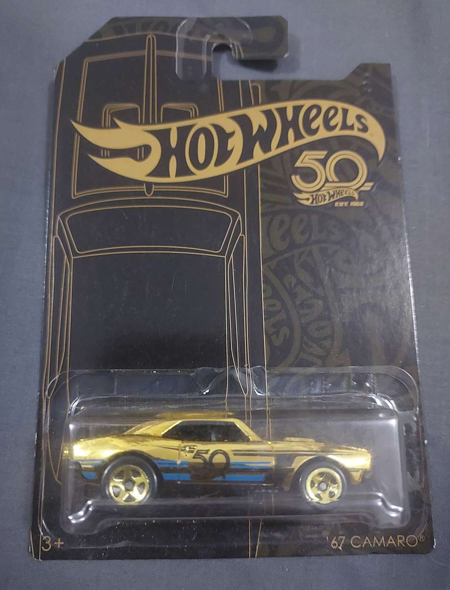 HOT WHEELS '67 CAMARO (CHASE)