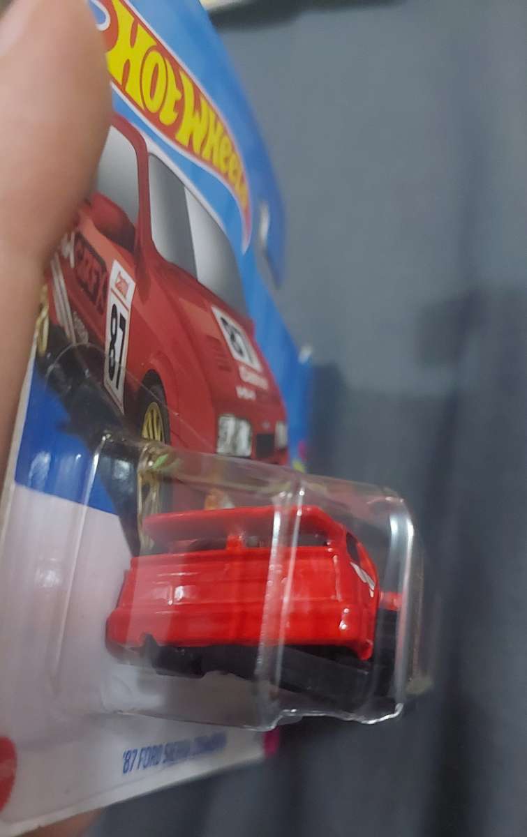 HOT WHEELS '87 FORD SIERRA COSWORTH (Error)