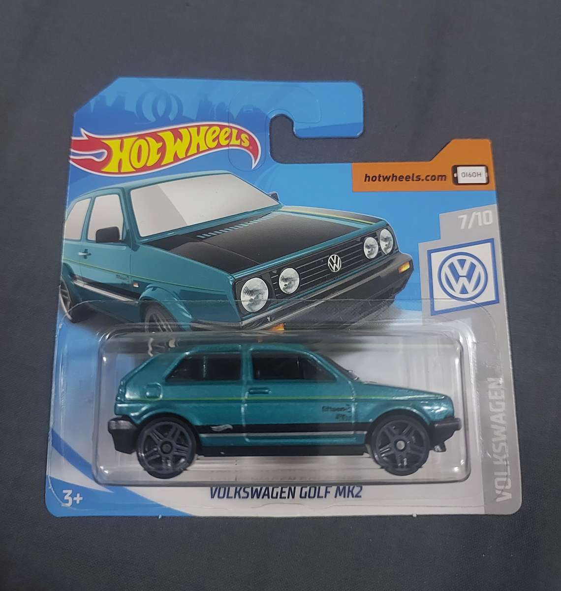HOT WHEELS VOLKSWAGEN GOLF MK2