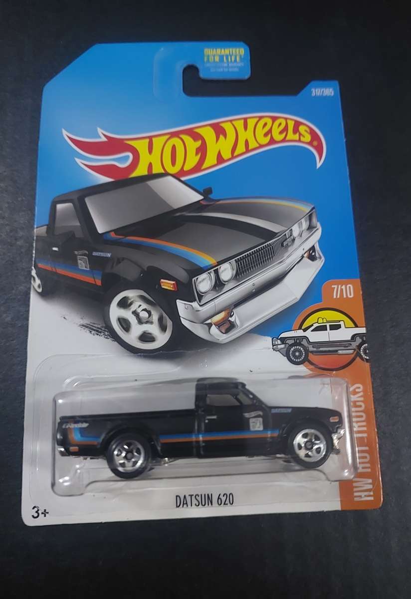 Hot Wheels Datsun 620