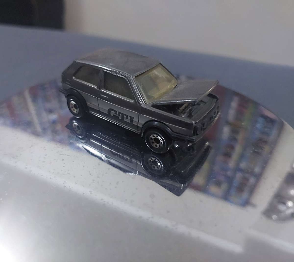 Matchbox Volkswagen Golf GTI