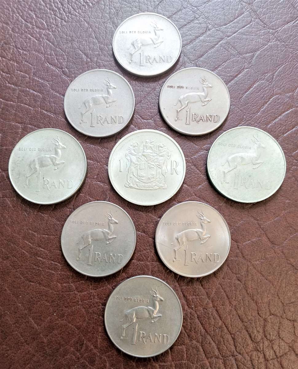 Collection of Higher Grade 1 Rand Silver Coins
