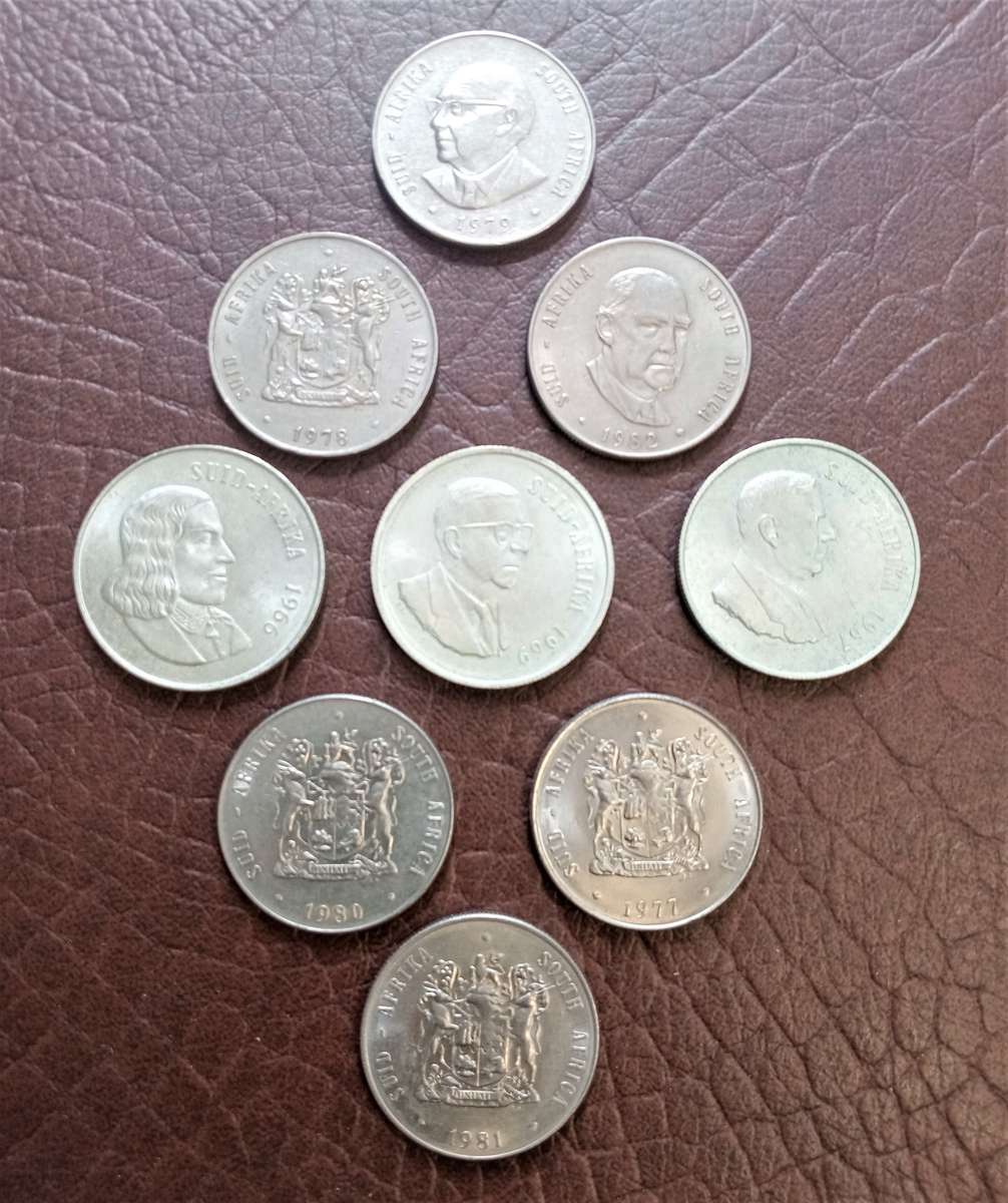Collection of Higher Grade 1 Rand Silver Coins