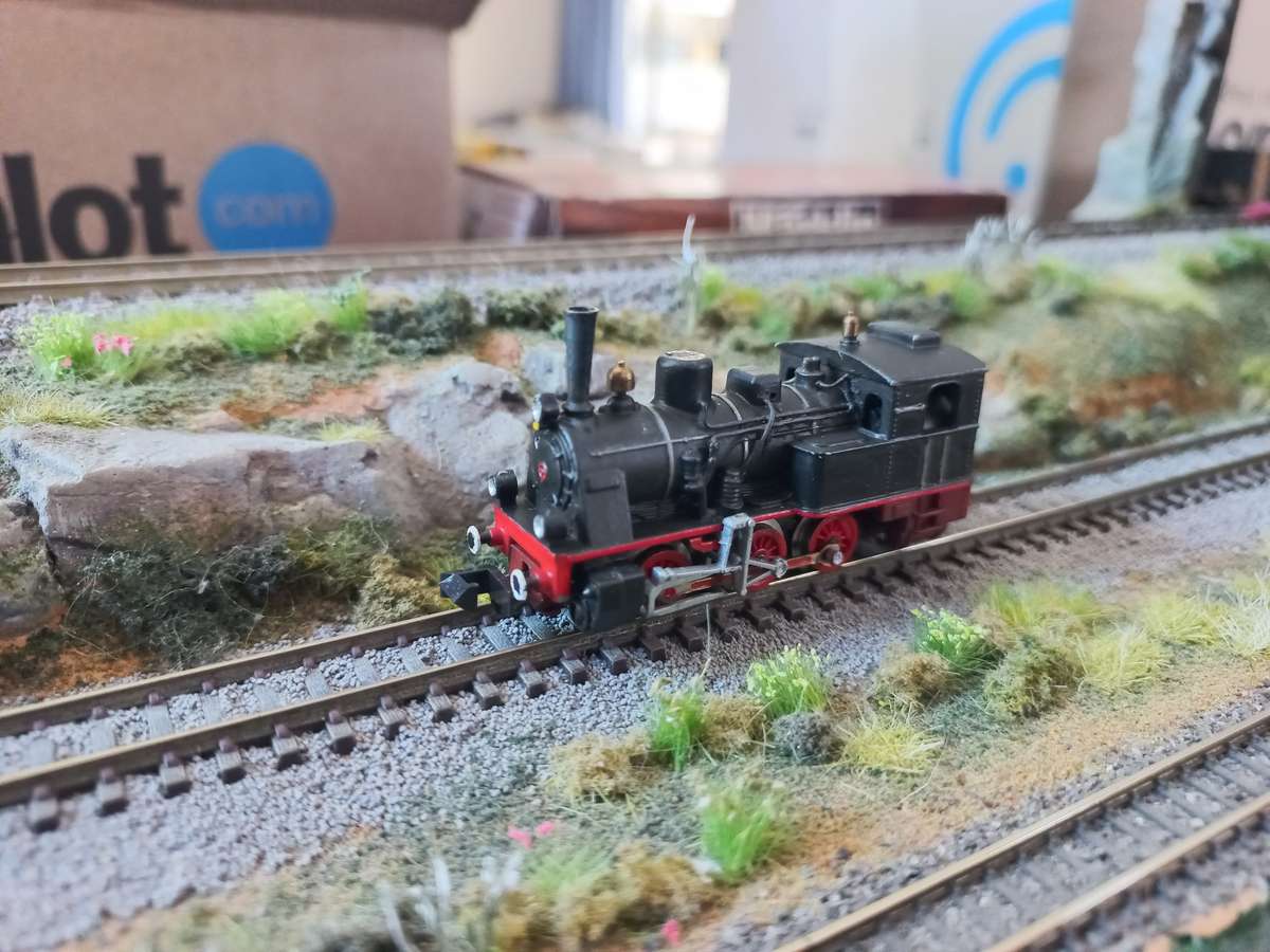 N Scale Arnold Serie 2 0-6-0 Steam Loco
