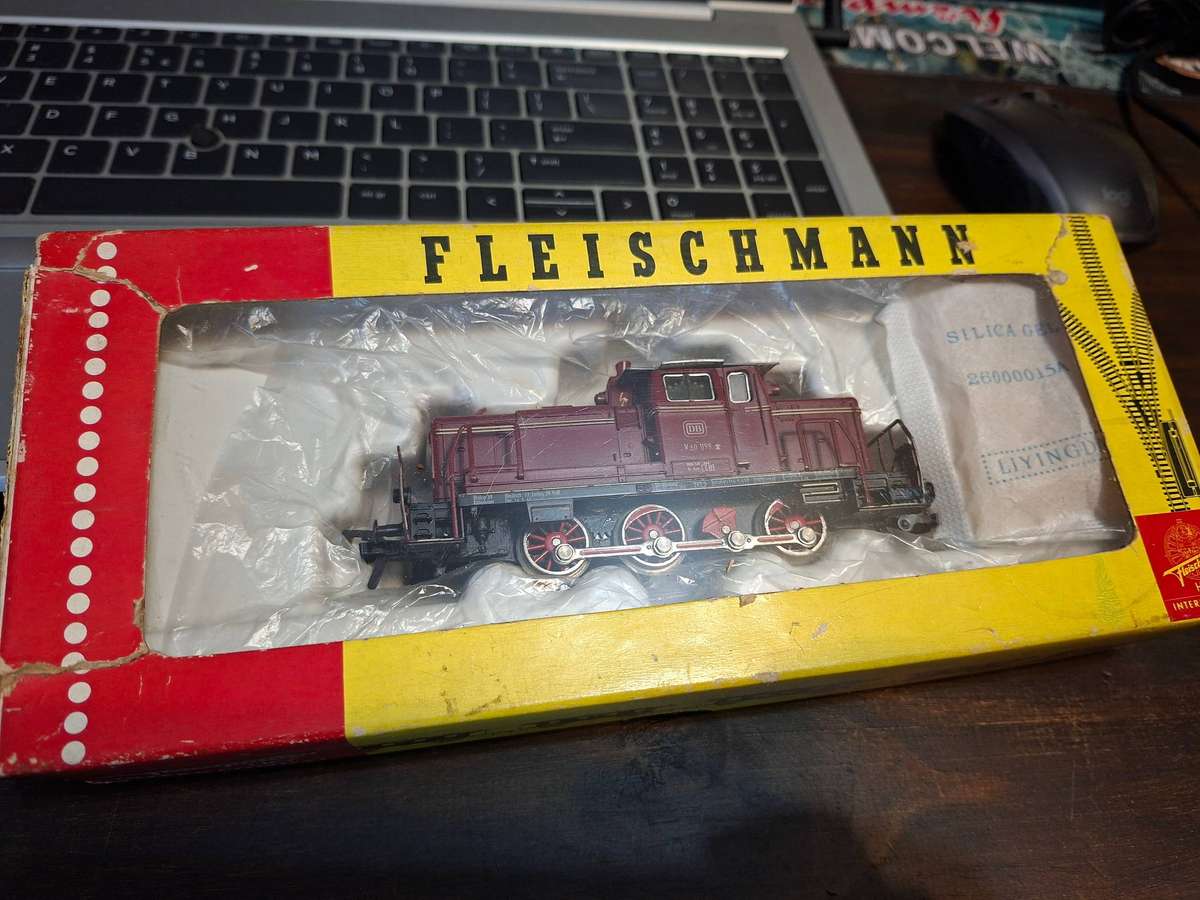 Fleischmann 1379 Diesel Locomotive BR V 60 1199 DB DC
