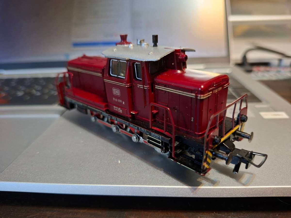 Fleischmann 1379 Diesel Locomotive BR V 60 1199 DB DC