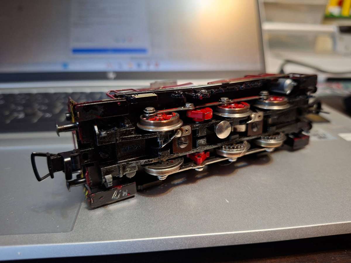 Fleischmann 1379 Diesel Locomotive BR V 60 1199 DB DC