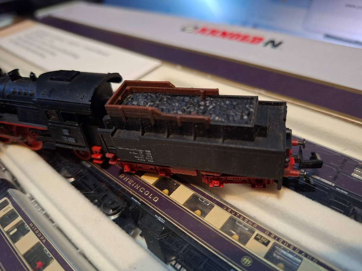 N Scale - Arnold Reingold Set with 0254 BR18