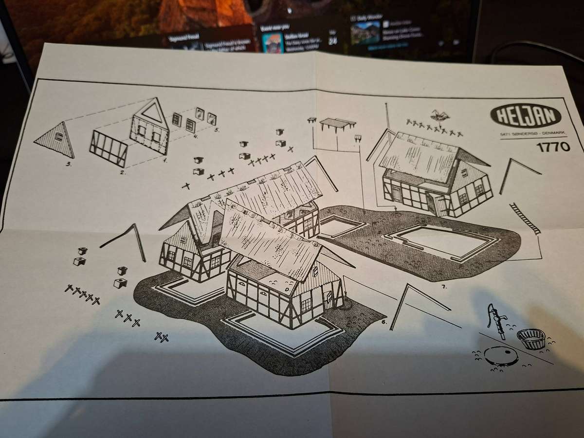 Heljan HO Danish Farm #1770