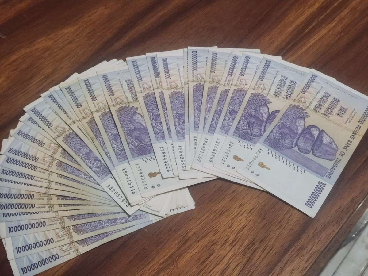 30 X ZIMBABWE BEARER NOTES (