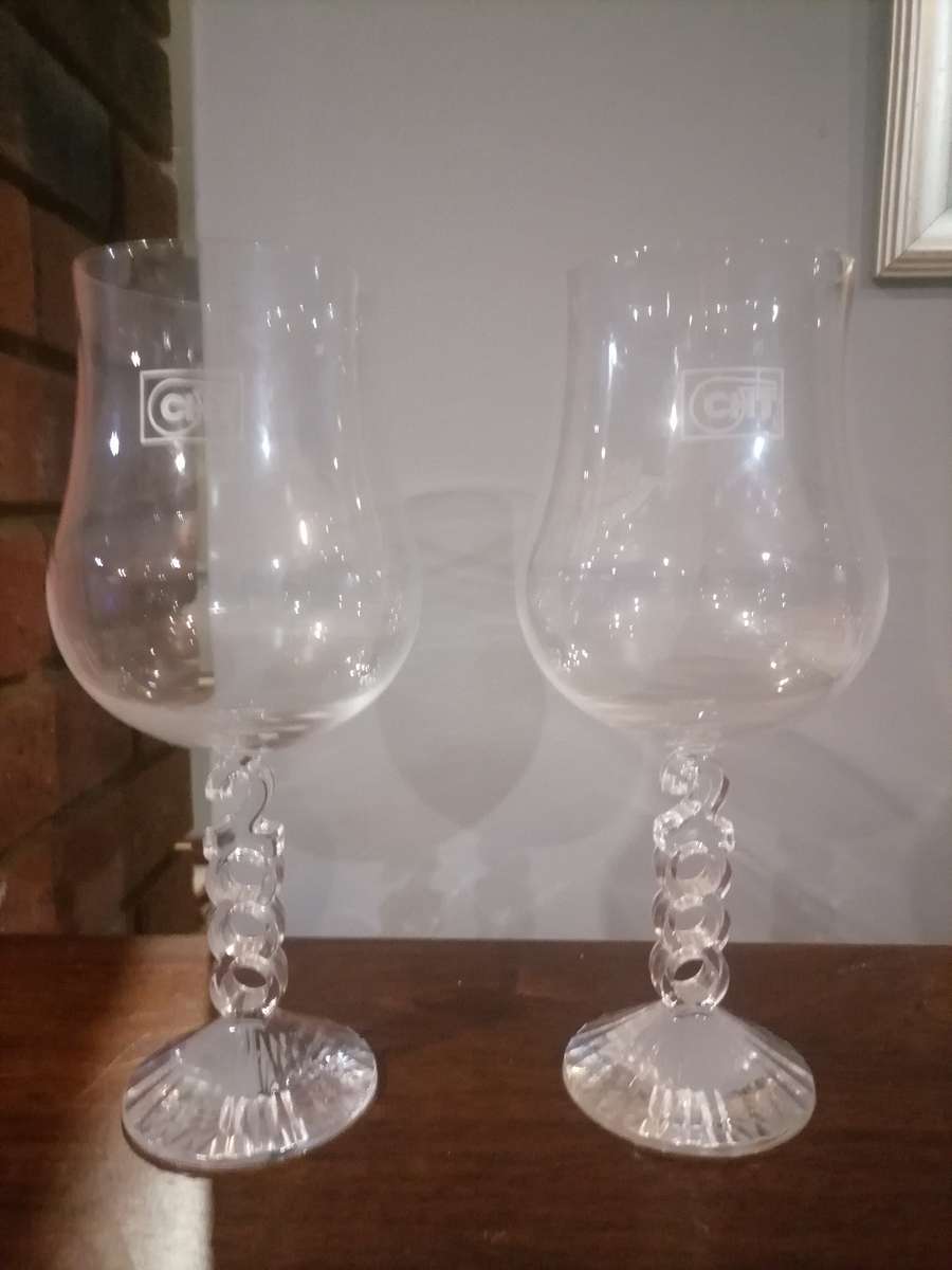 2 x VERY LARGE WINE COBLETS