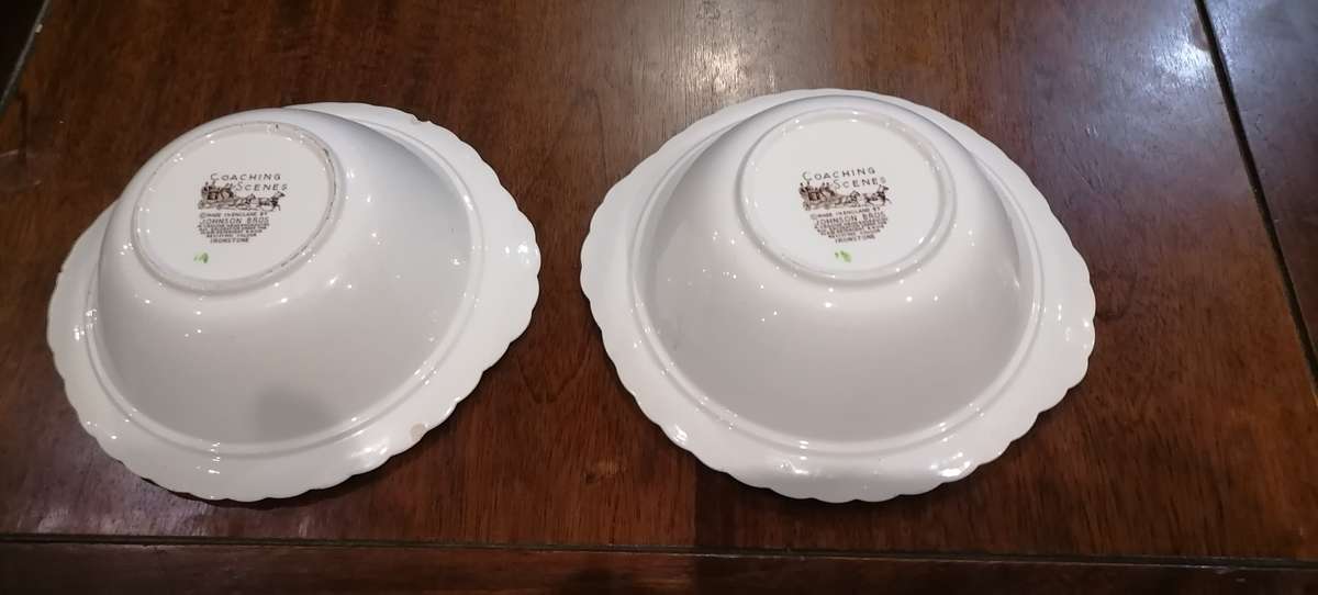 2 x HAND ENGRAVING JOHNSON BROS SERVING PORCELAIN DISHES