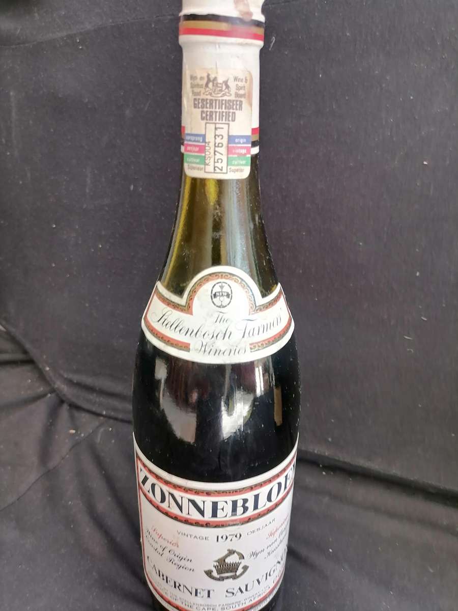 1979 ZONNEBLOEM WINE