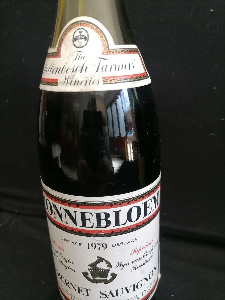 1979 ZONNEBLOEM WINE