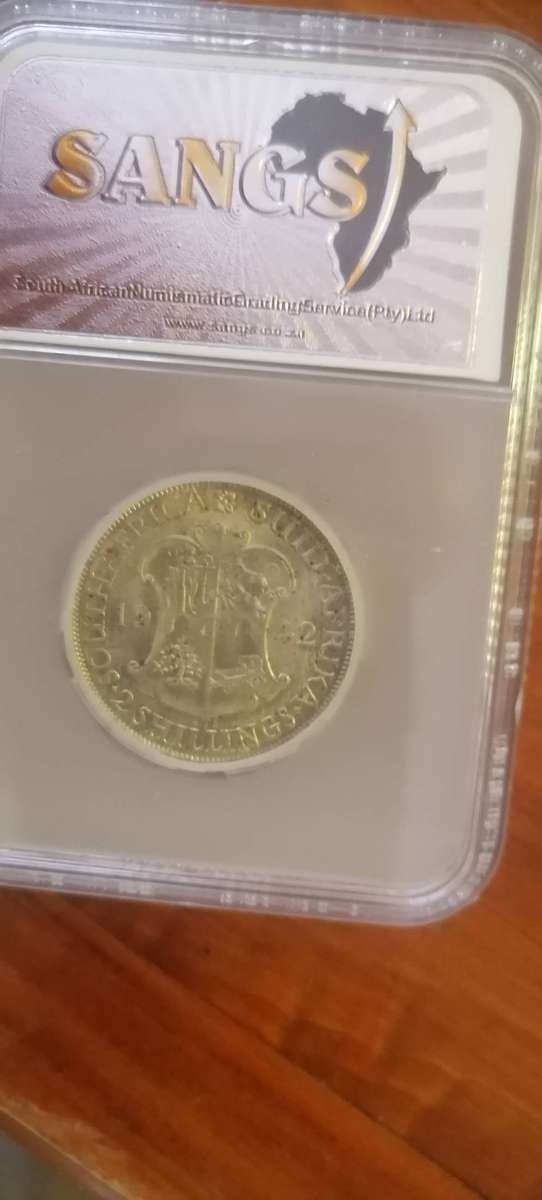 1942 UNION 2 SHILLING MS 64