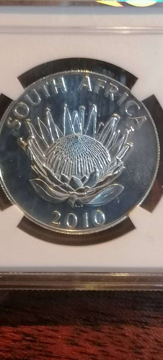 2010 SILVER R1 NADINE GORDIMER MS65