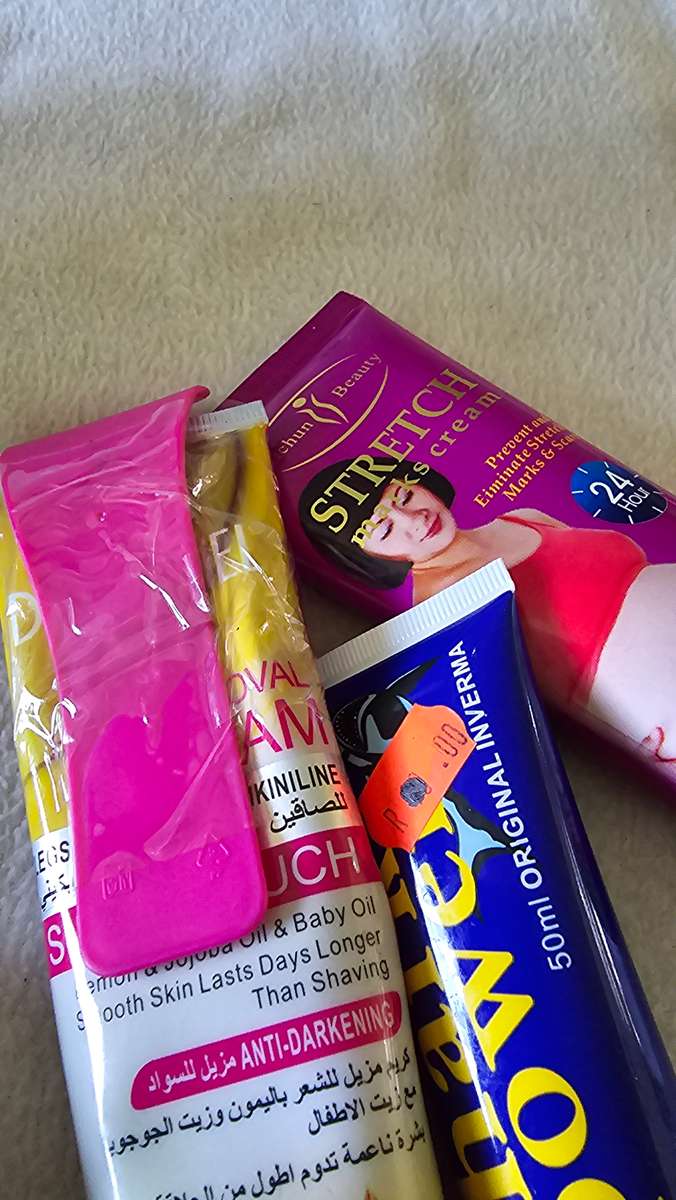 JOBLOT SKIN CARE PRODUCTS(12 PIECE)