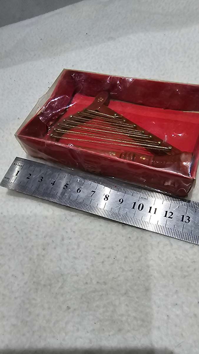 MINIATURE WOODEN HARP(DISPLAY ITEM)