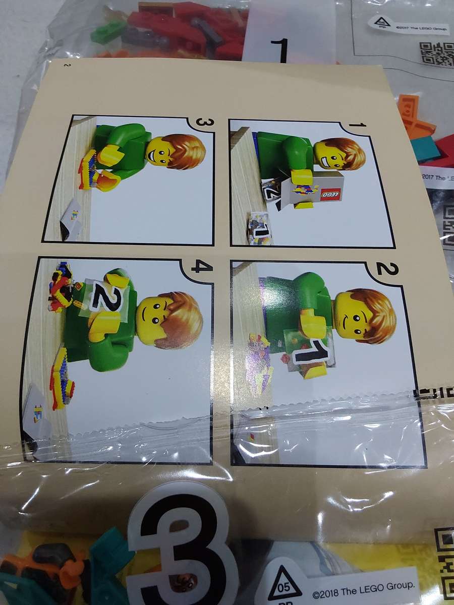 NINJAGO KAIS FIRE DRAGON EVO LEGO SET(COMPLETE)