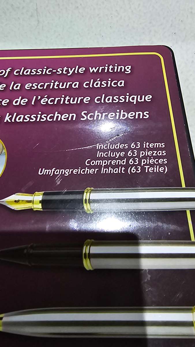 GOLDEN LINE DELUXE PEN SET(63 PIECES)