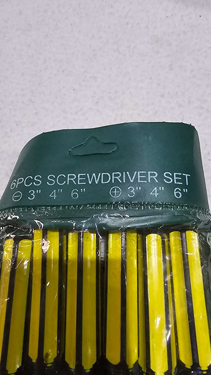 6 PIECE SCREWDRIVER SET