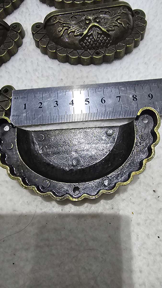 SET OF 6 METAL CHINESE DRAGON DRAWER/ CUP PULLS