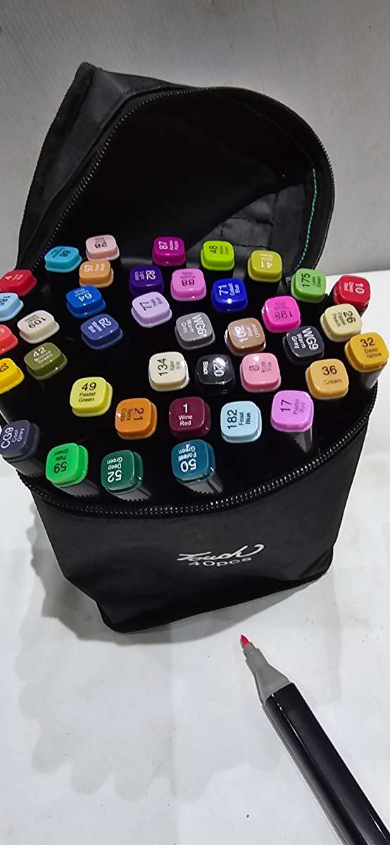 40 PIECE TWO SIDED MARKER PENS(THICK AND THIN)