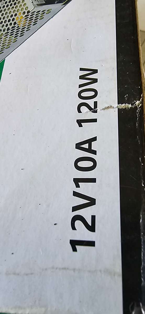 4 X CCTV POWER SUPPLIES-SEE DESCRIPTION