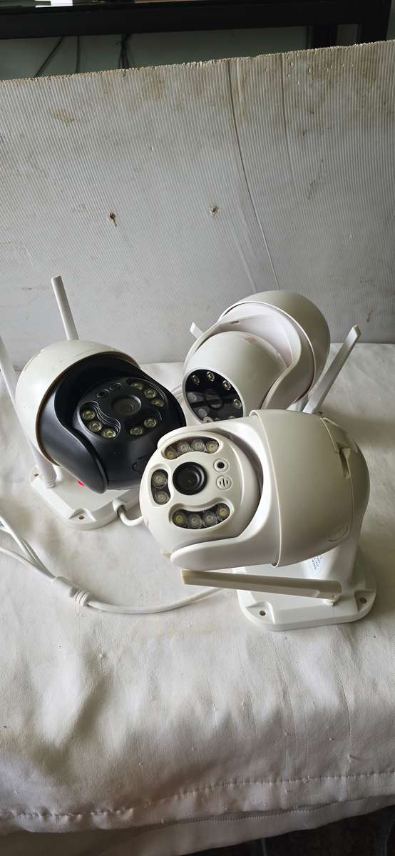 SET OF 3 WIFI CAMERAS-SEE DESCRIPTION