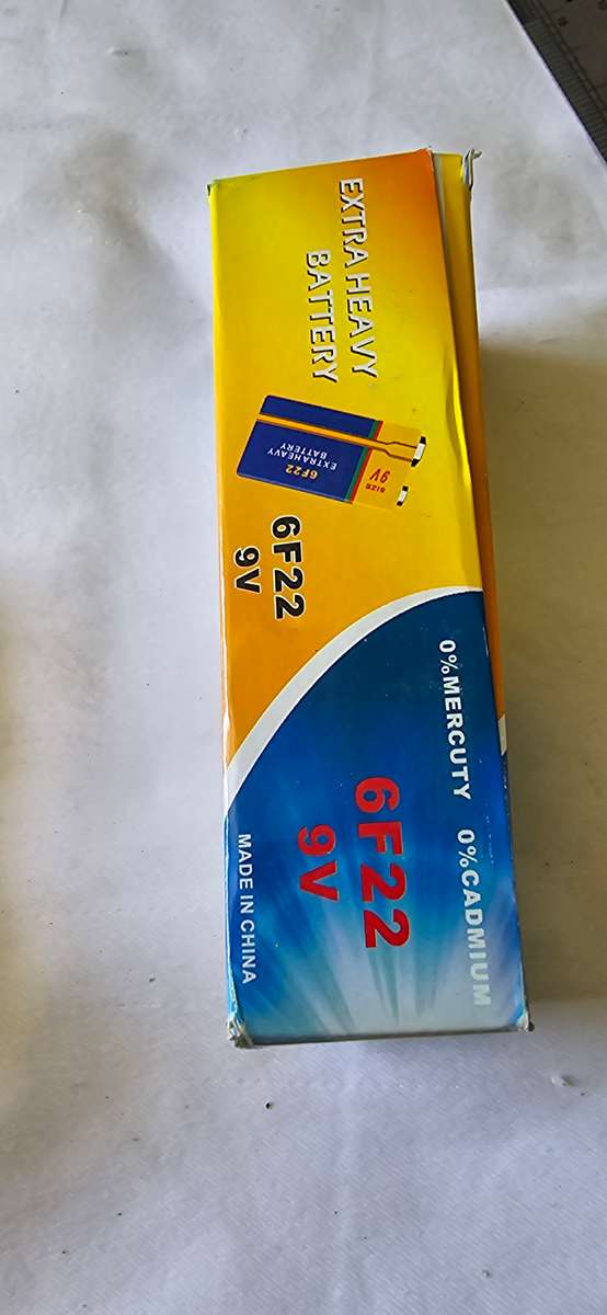 PACK OF FOUR 9V HEAVY DUTY BATTERIES