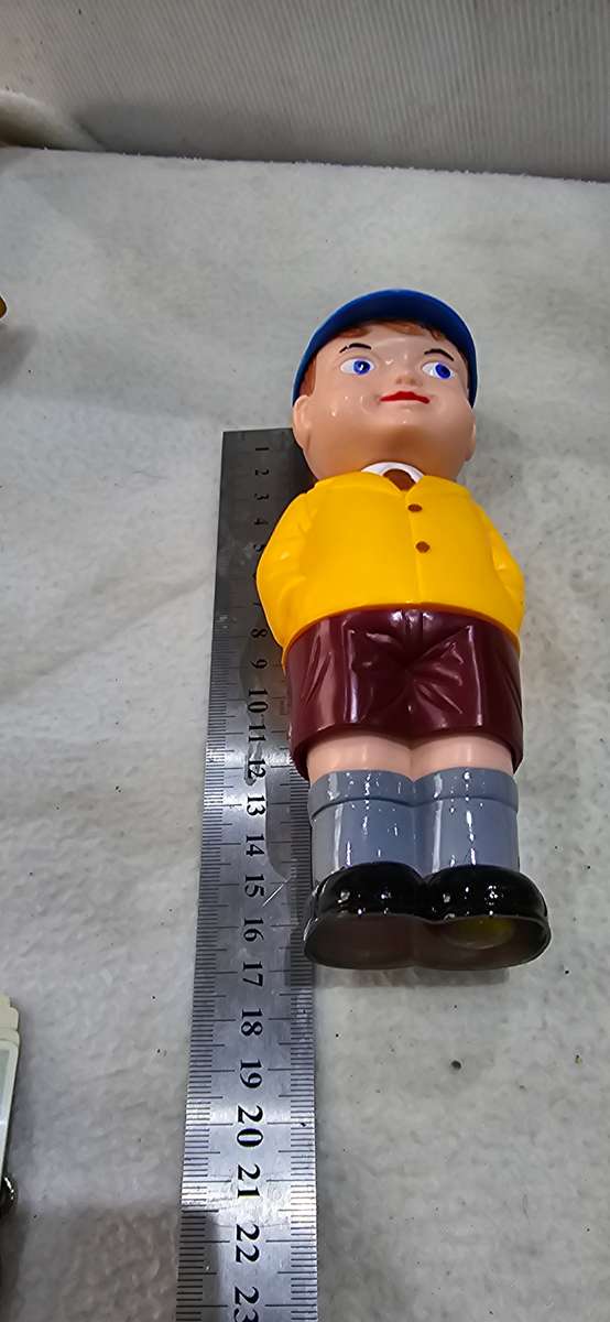 VINTAGE SQUIRT WEE-BOY TOY IN ORIGINAL BOX