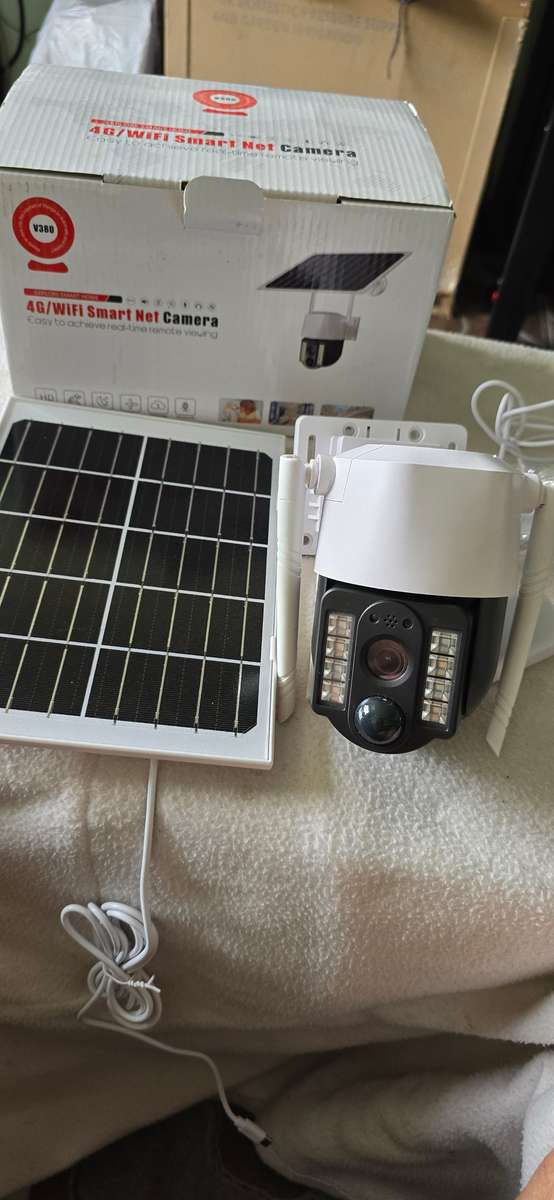 4G WIFI NET SOLAR CAMERA