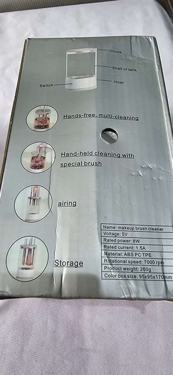 MAKEUP BRUSH CLEANER